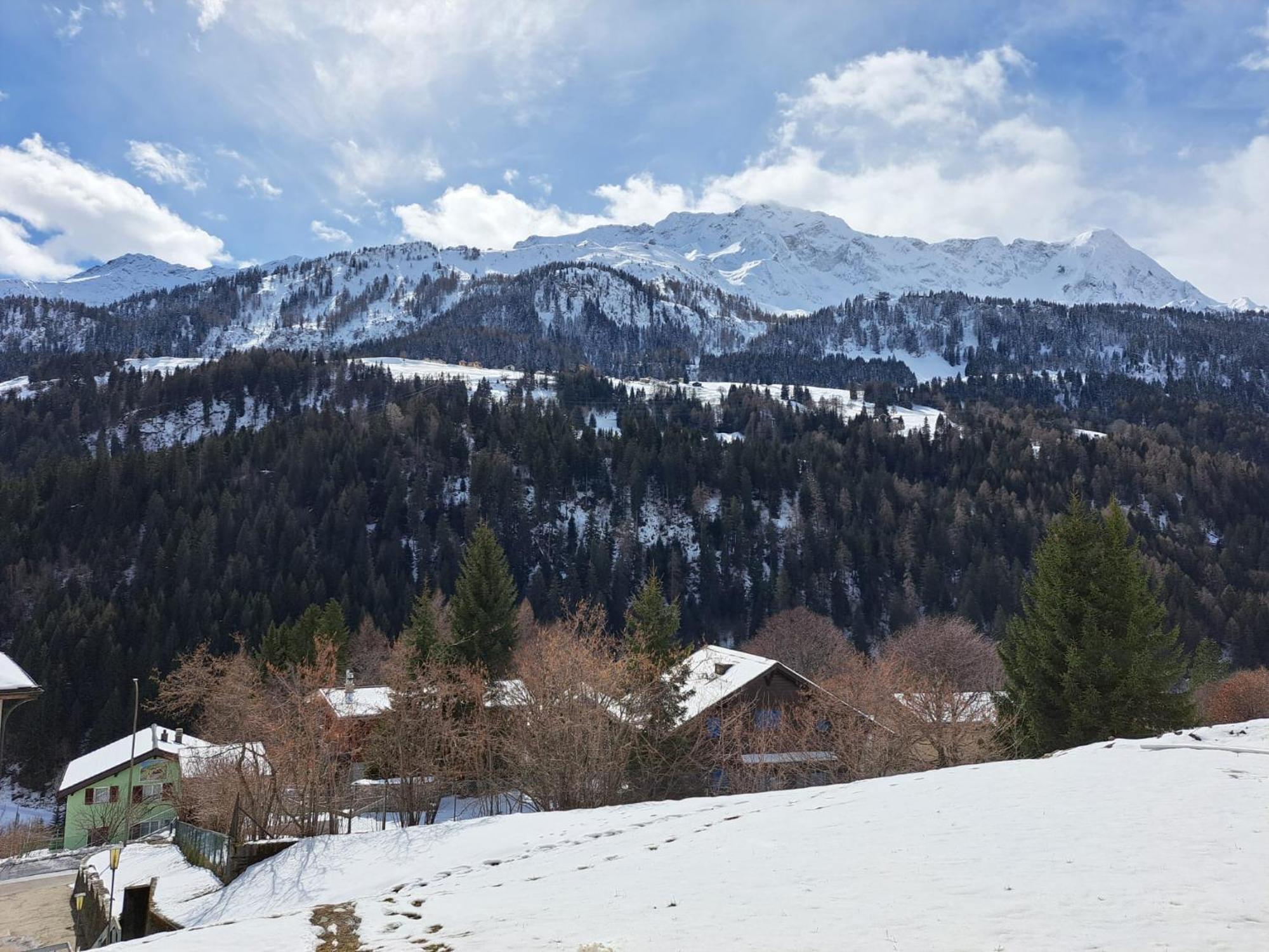 Airolo Valley Apartments By Quokka 360 - Cozy With Mountain View المظهر الخارجي الصورة